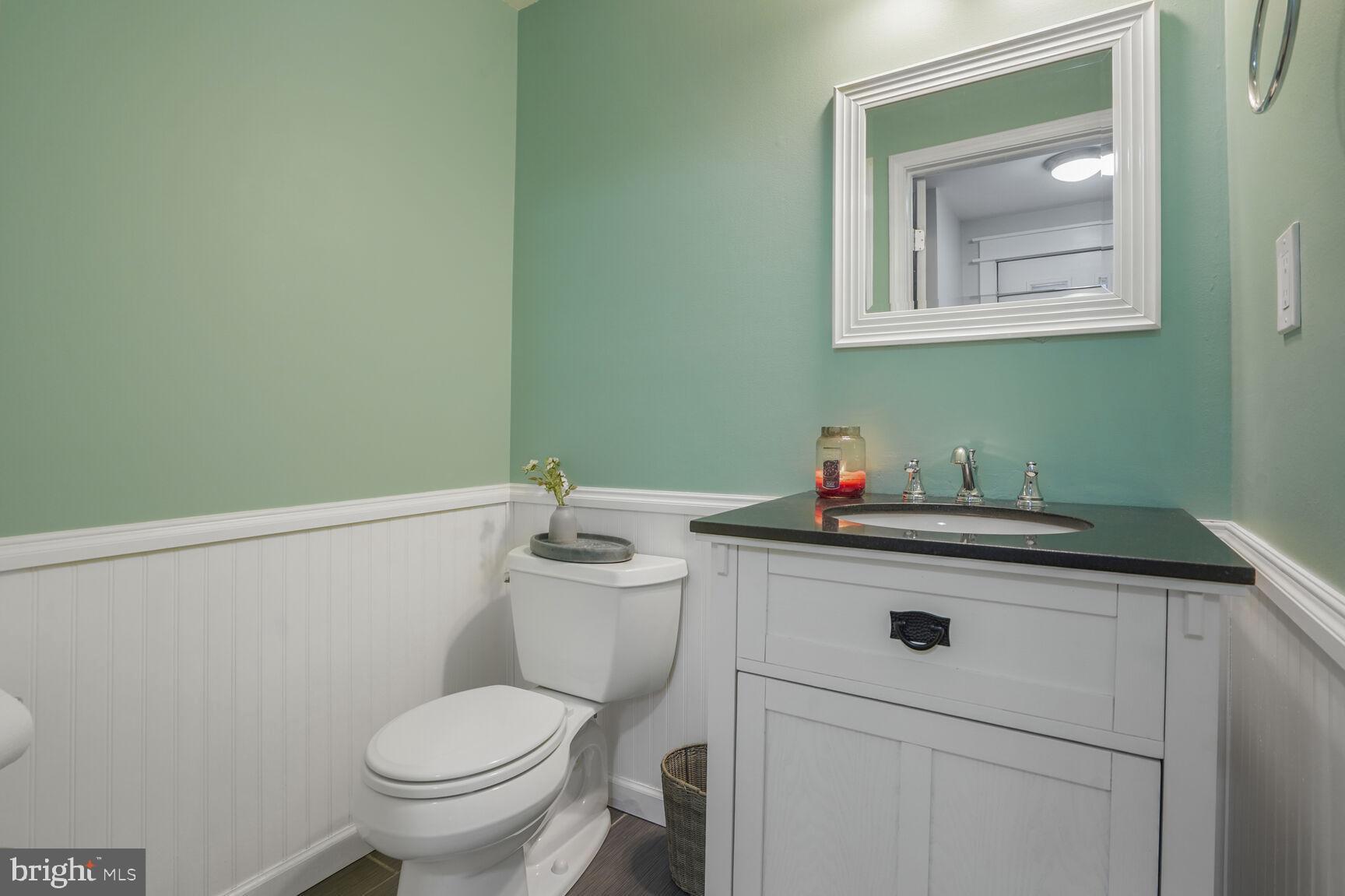 5810 Canvasback Road Burke, VA 22015 - Photo 13 of 30 Main Level Powder Room