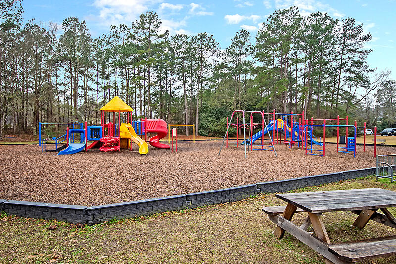 115 Challis Court Goose Creek, SC 29445 - Photo 61 of 64 IMG_6226(1)