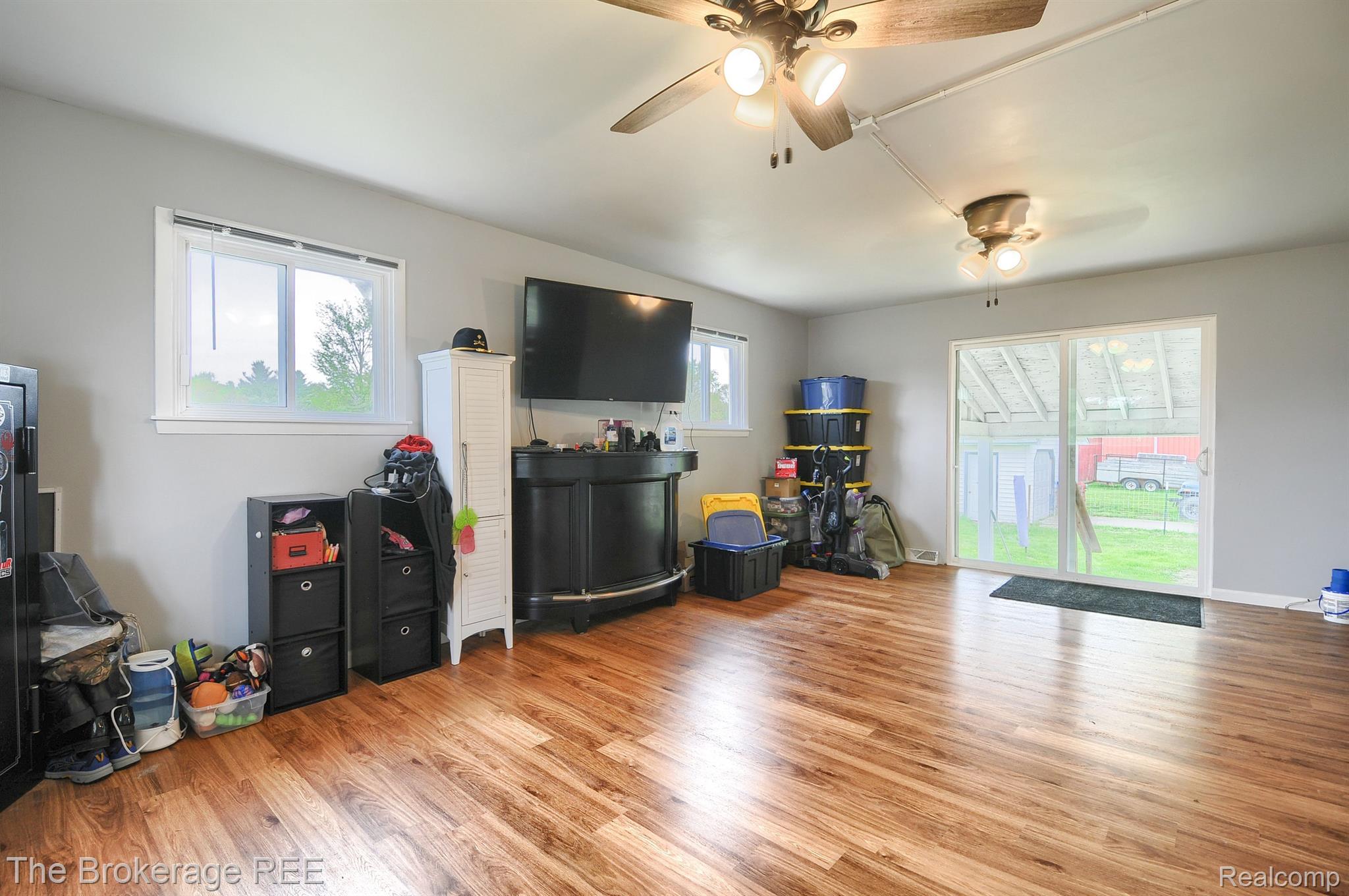 9208 Elms Road Clio, MI 48420 - Photo 7 of 20 Gallery Image 7