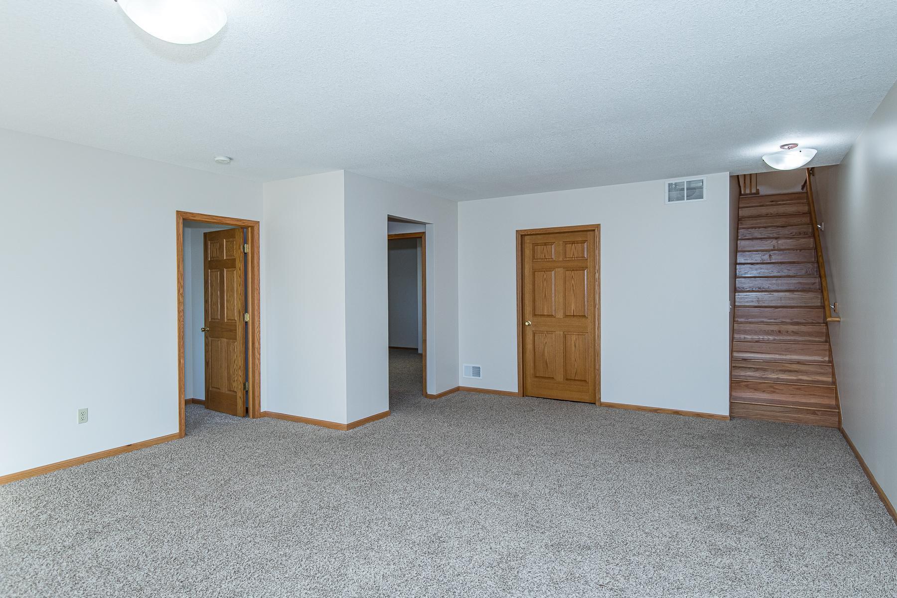 459 22nd Avenue Southwest Rochester, MN 55902 - Photo 19 of 33