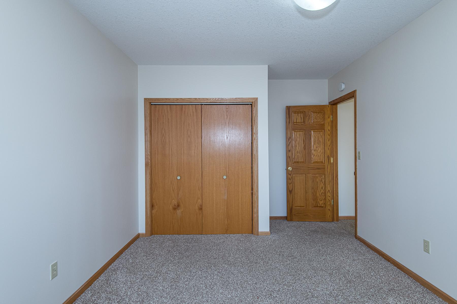 459 22nd Avenue Southwest Rochester, MN 55902 - Photo 23 of 33