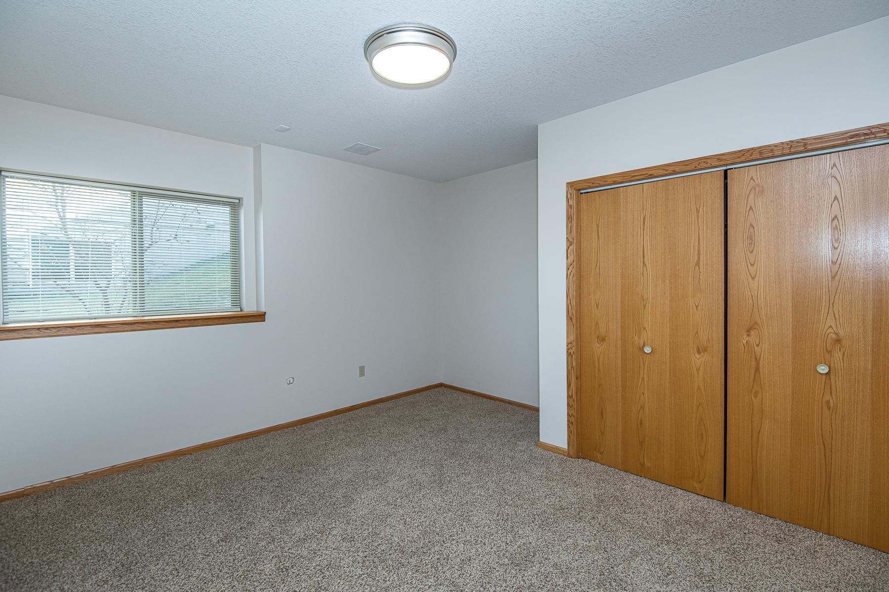 459 22nd Avenue Southwest Rochester, MN 55902 - Photo 25 of 33