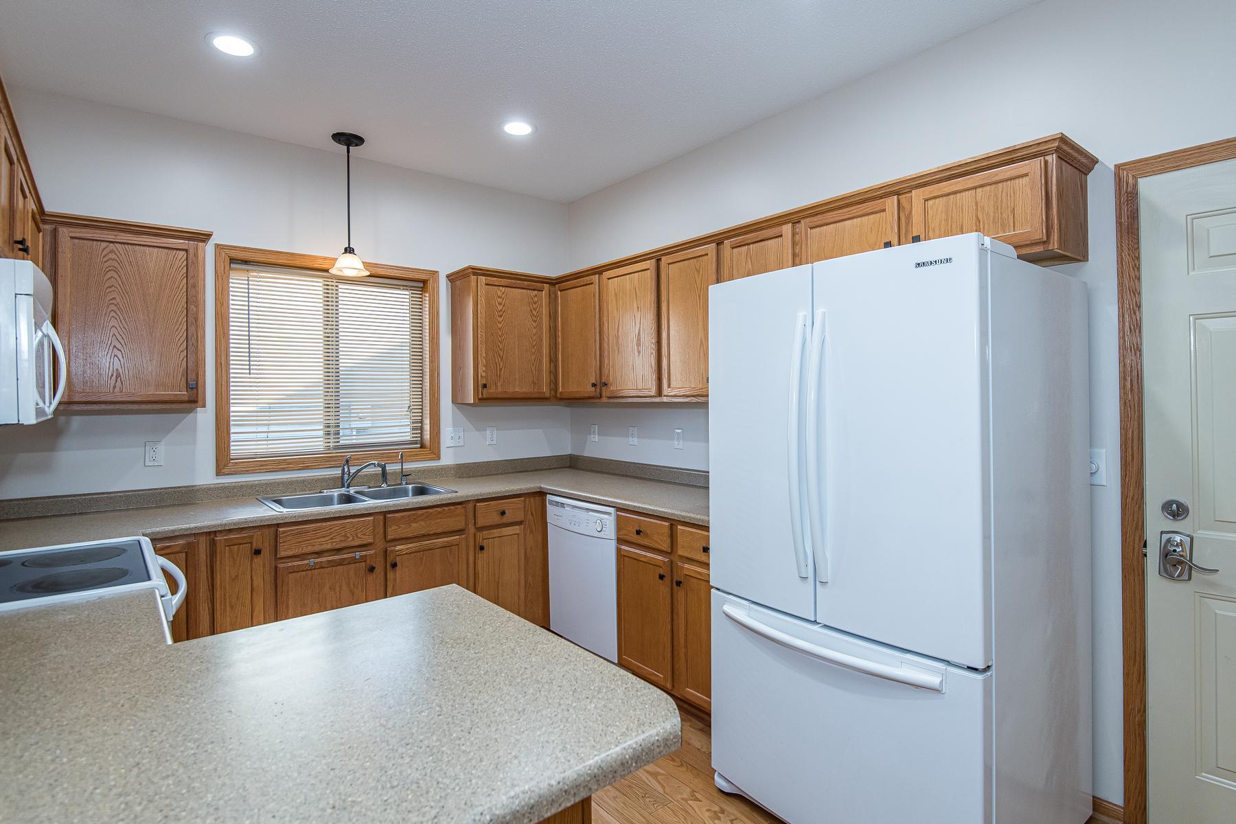 459 22nd Avenue Southwest Rochester, MN 55902 - Photo 6 of 33