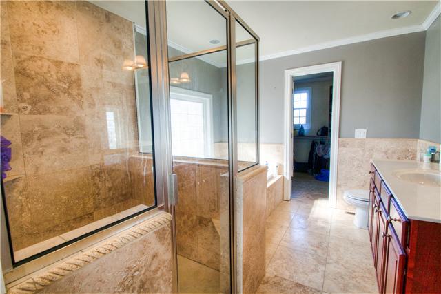 1210 Palmer Road Lebanon, TN 37090 - Photo 16 of 20 a view of a bathroom