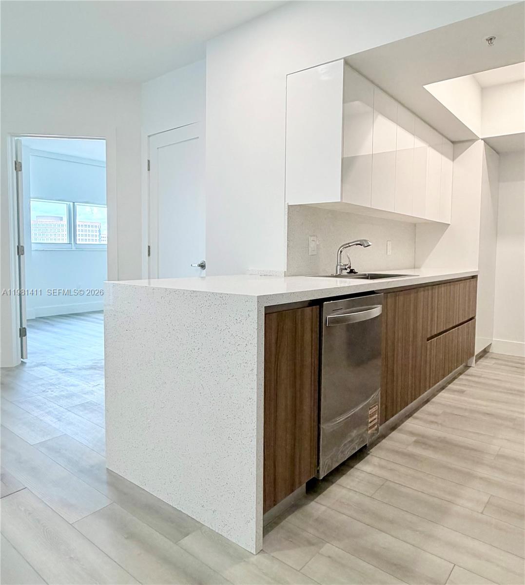 5077 Northwest 7th Street, Unit 706 Miami, FL 33126 - Photo 2 of 23