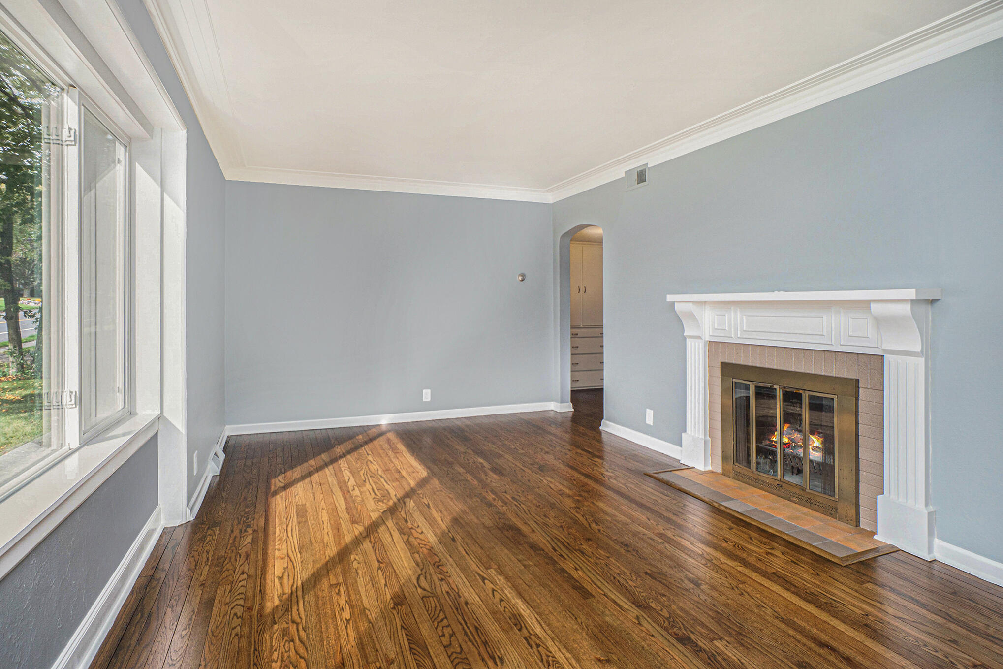 824 Nichols Road Kalamazoo, MI 49006 - Photo 3 of 20 DSC05527