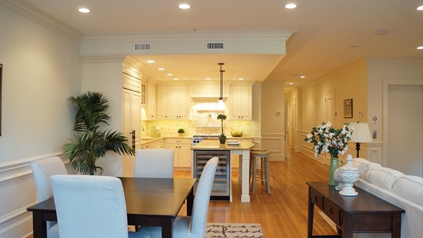 447 Beacon Street, Unit 3 Boston, MA 02115 - Photo 5 of 7 a dining room with furniture and a large window