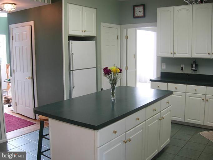 13113 Riviera Terrace Silver Spring, MD 20904 - Photo 12 of 30 Kitchen #4