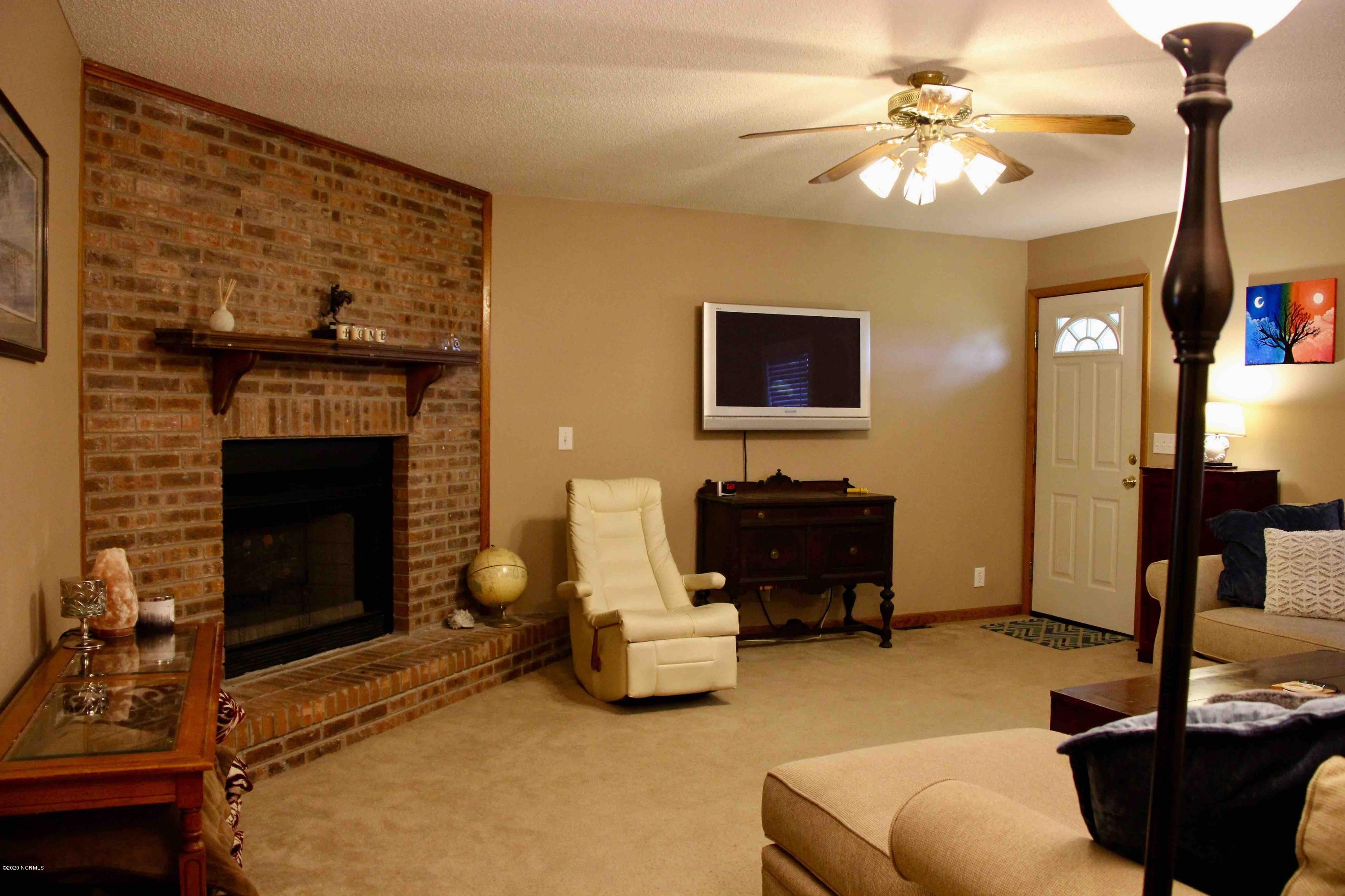 5036 Mill Branch Road Northwest Ash, NC 28420 - Photo 17 of 31 Living Room2