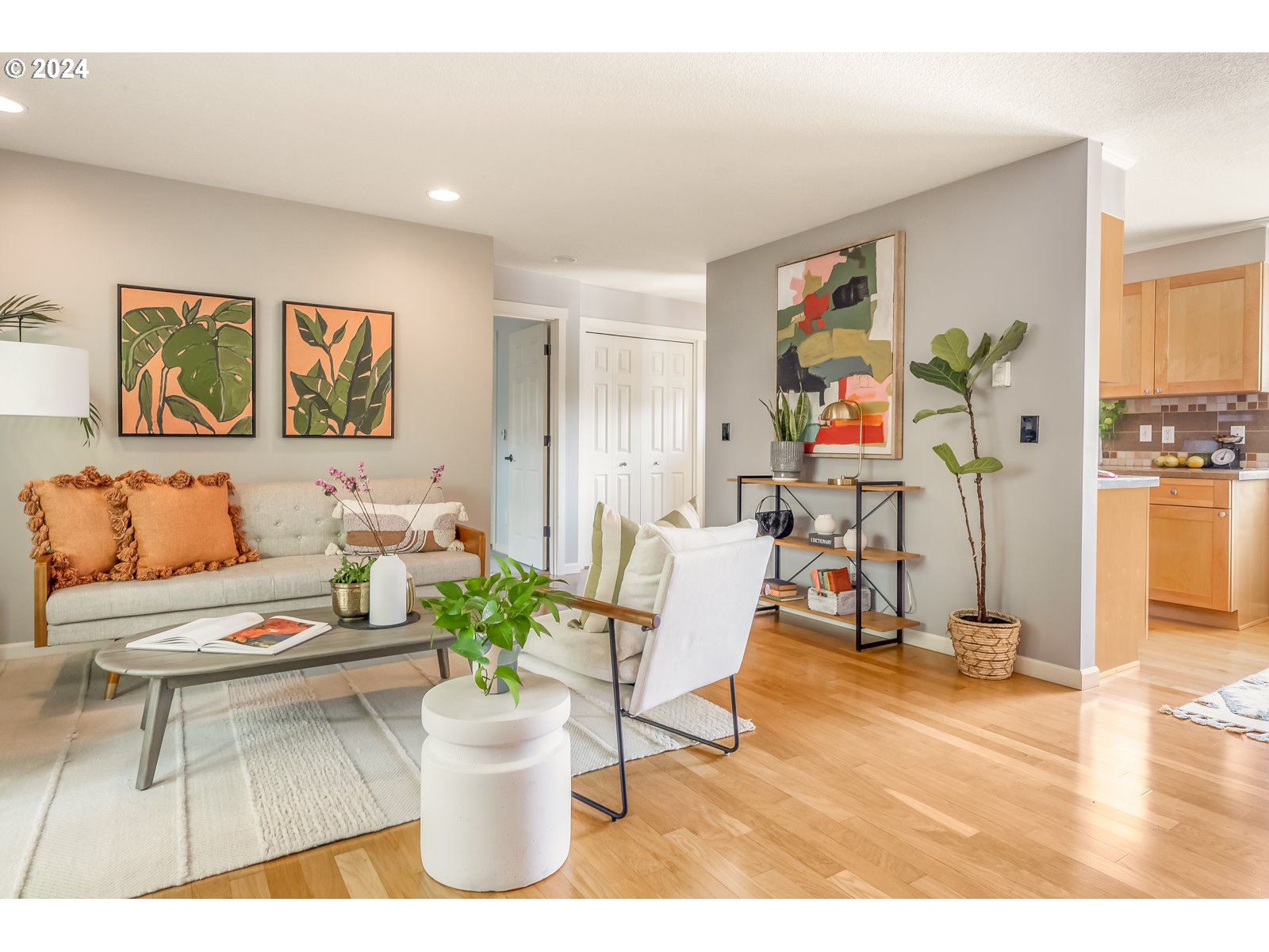 3925 Southwest Multnomah Boulevard, Unit 105 Portland, OR 97219 - Photo 9 of 33 Gallery Image 9