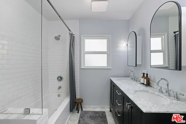 $1,349,000 | 14405 Valley Vista Boulevard, Sherman Oaks, CA 91423