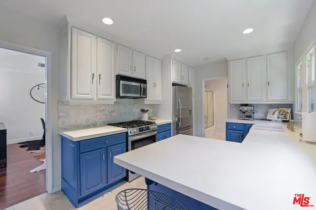 $1,349,000 | 14405 Valley Vista Boulevard, Sherman Oaks, CA 91423