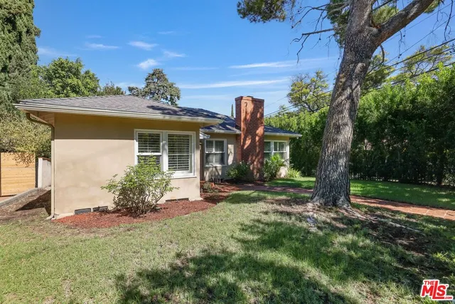 $1,349,000 | 14405 Valley Vista Boulevard, Sherman Oaks, CA 91423