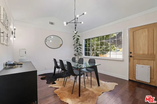 $1,349,000 | 14405 Valley Vista Boulevard, Sherman Oaks, CA 91423