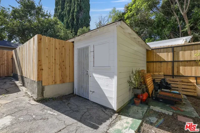 $1,349,000 | 14405 Valley Vista Boulevard, Sherman Oaks, CA 91423