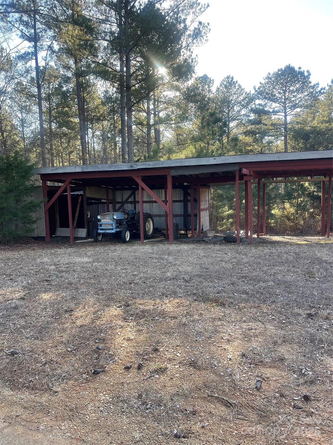 1386 Old Pinckney Road York, SC 29745 - Photo 9 of 27