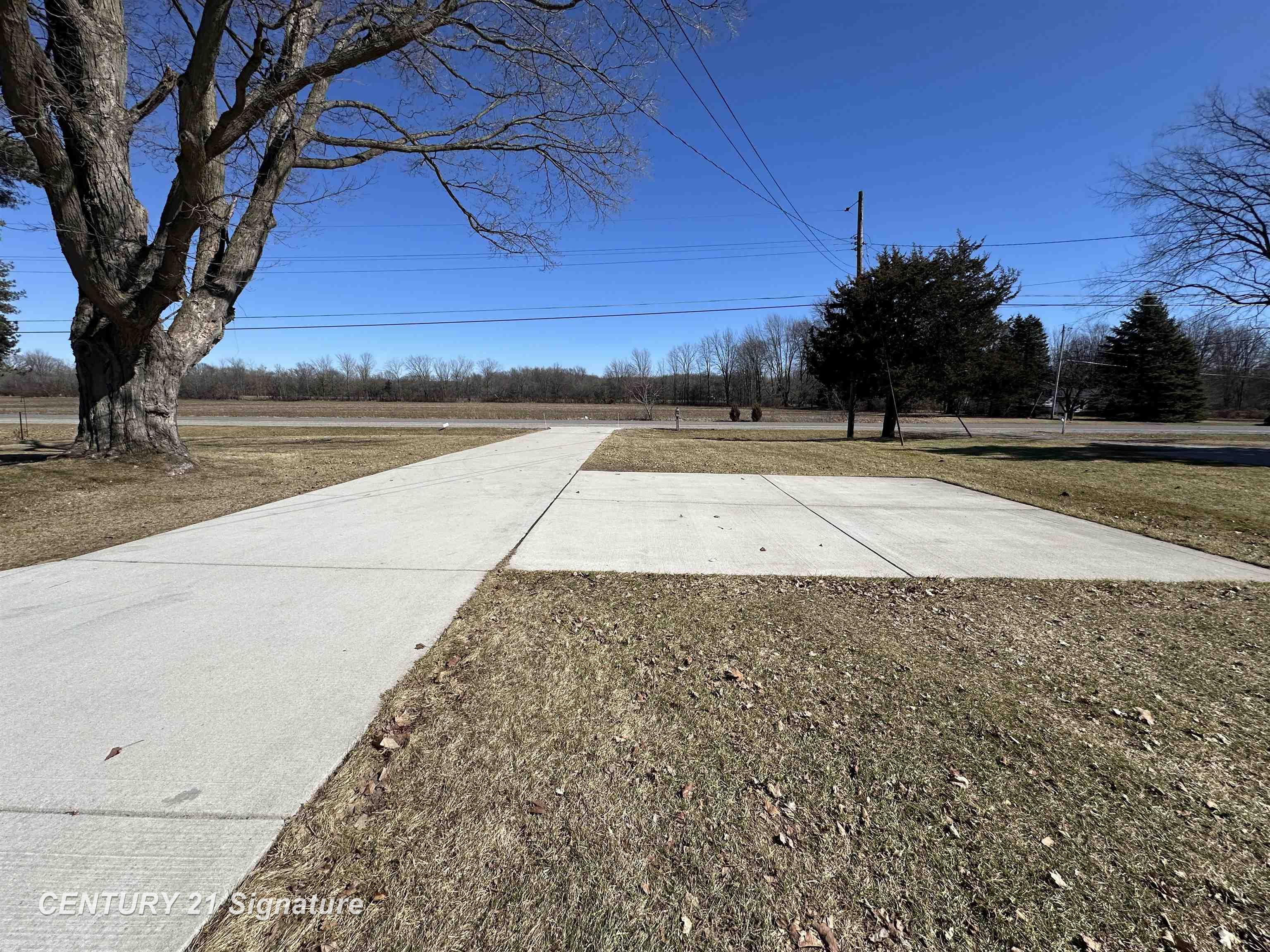 7151 Elms Road Flushing, MI 48433 - Photo 3 of 54