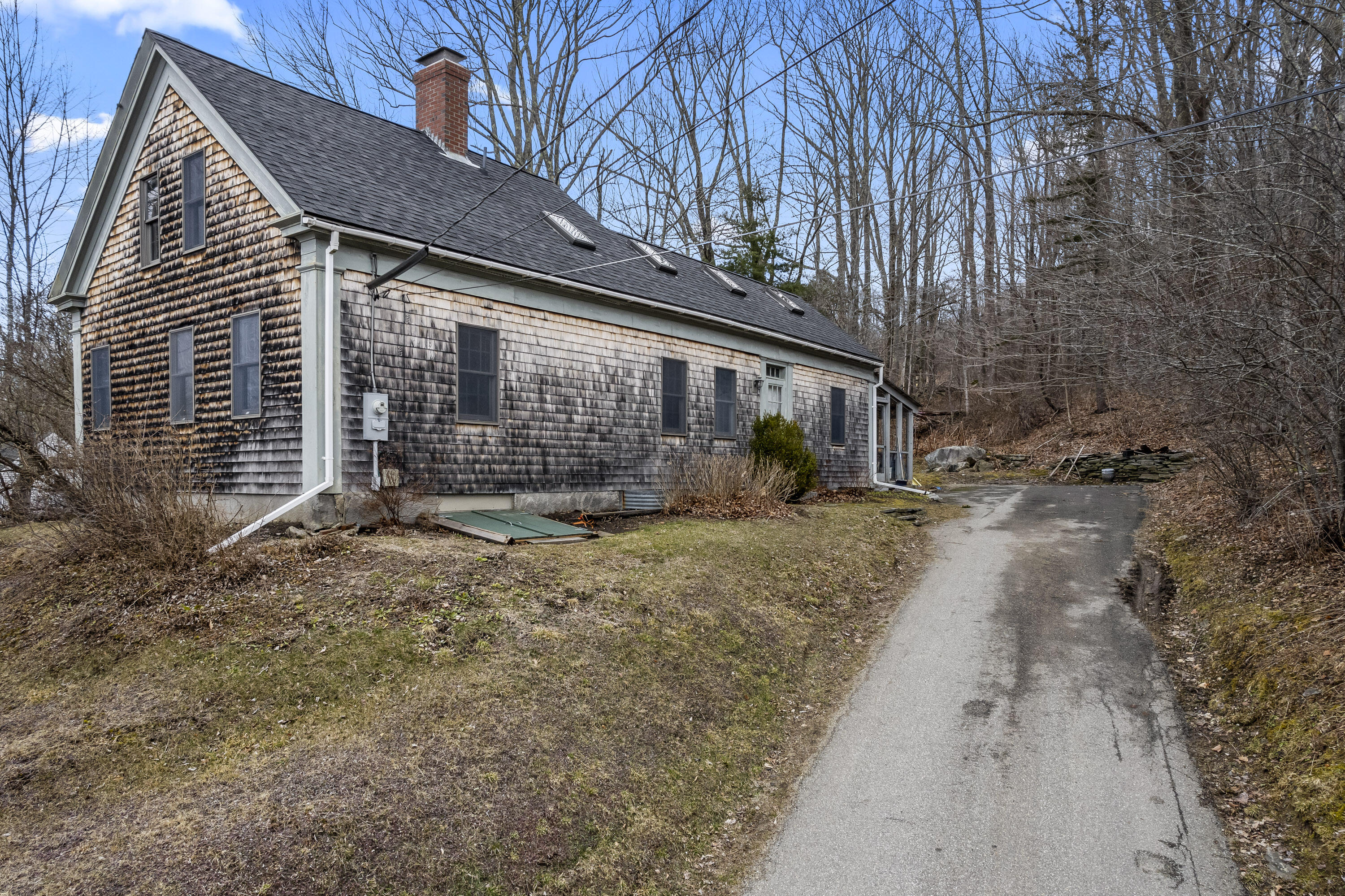 212 Friendship Road Waldoboro, ME 04572 - Photo 3 of 56 212 Friendship Rd_103