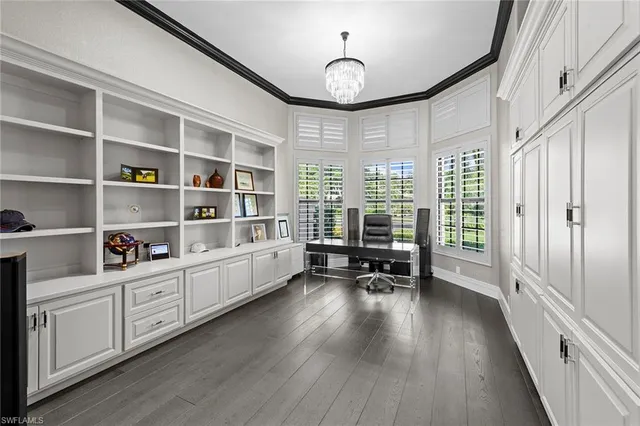 $9,250,000 | 6536 Highcroft Drive, Naples, FL 34119