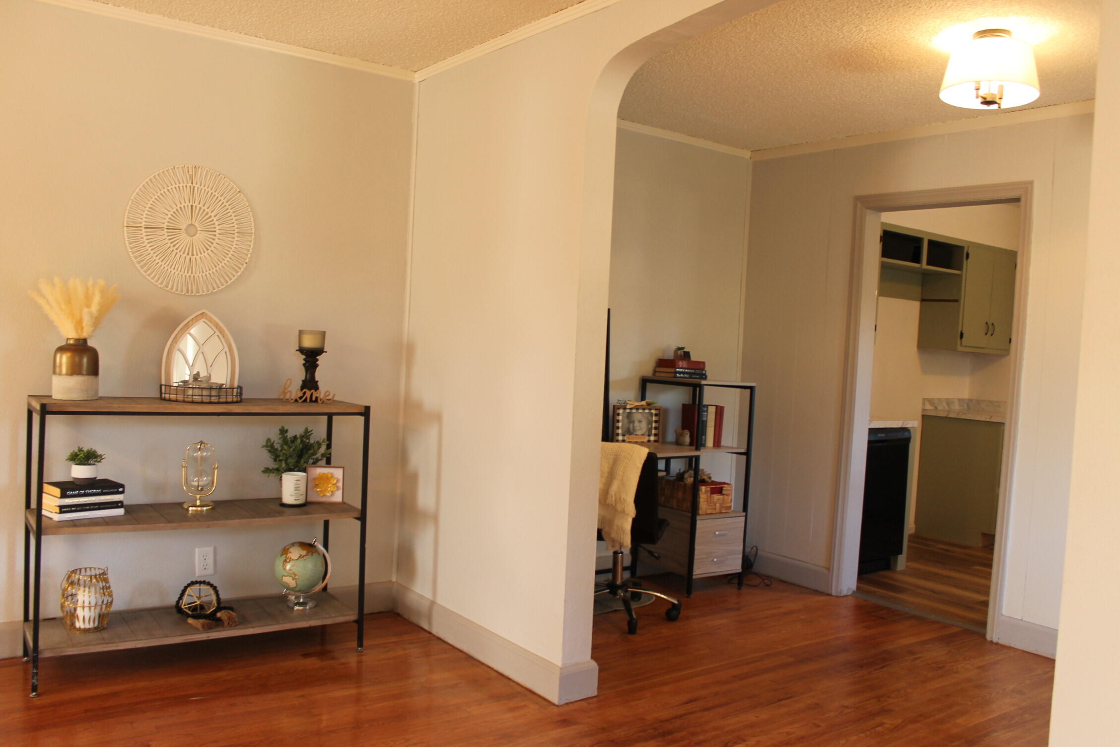 204 Forrest Road Fort Oglethorpe, GA 30742 - Photo 8 of 17 IMG_2507