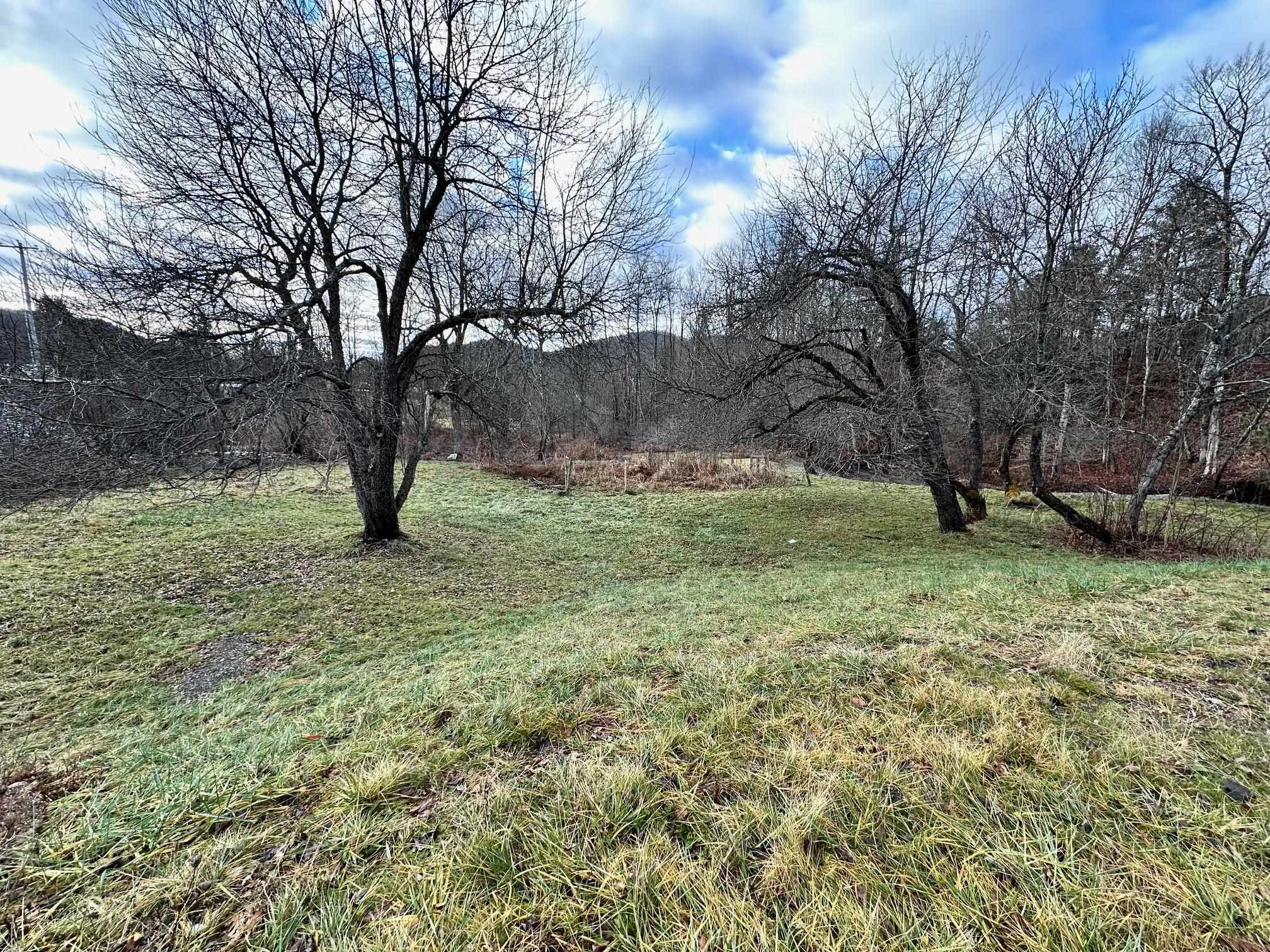 2638 Huntington Road Richmond, VT 05477 - Photo 7 of 15