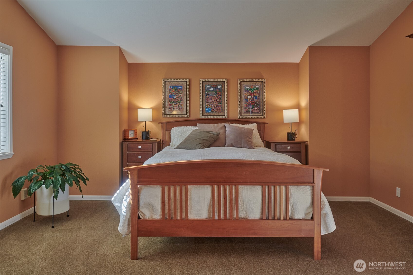 909 North 35th Street, Unit 403 Seattle, WA 98103 - Photo 16 of 37