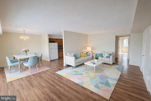 $1,900 | 813 Red Lion Road, Unit C11, Philadelphia, PA 19115