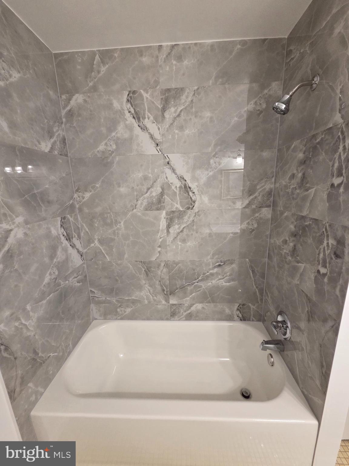 813 Red Lion Road, Unit C11 Philadelphia, PA 19115 - Photo 15 of 19