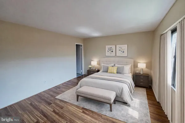 $1,900 | 813 Red Lion Road, Unit C11, Philadelphia, PA 19115