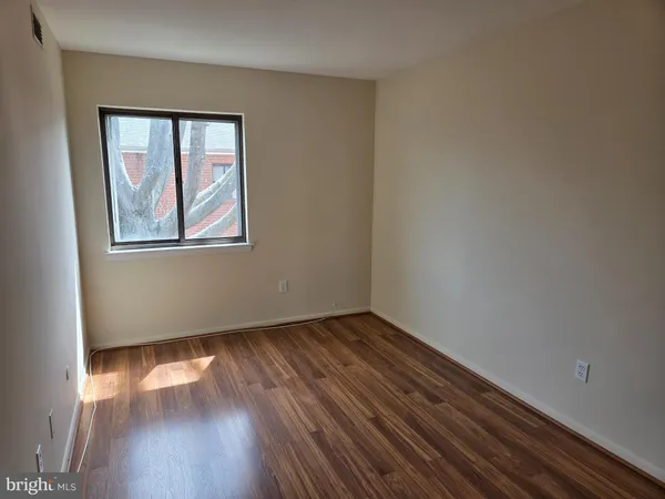 $1,900 | 813 Red Lion Road, Unit C11, Philadelphia, PA 19115