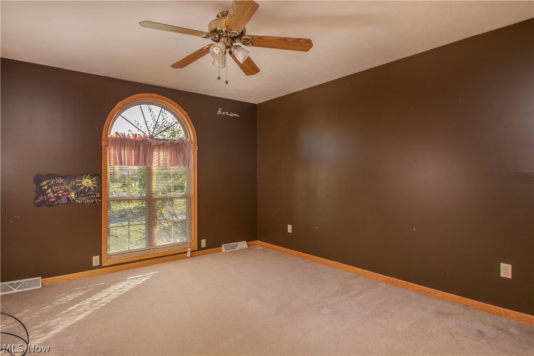 6841 Winter Ridge Court Youngstown, OH 44515 - Photo 16 of 22