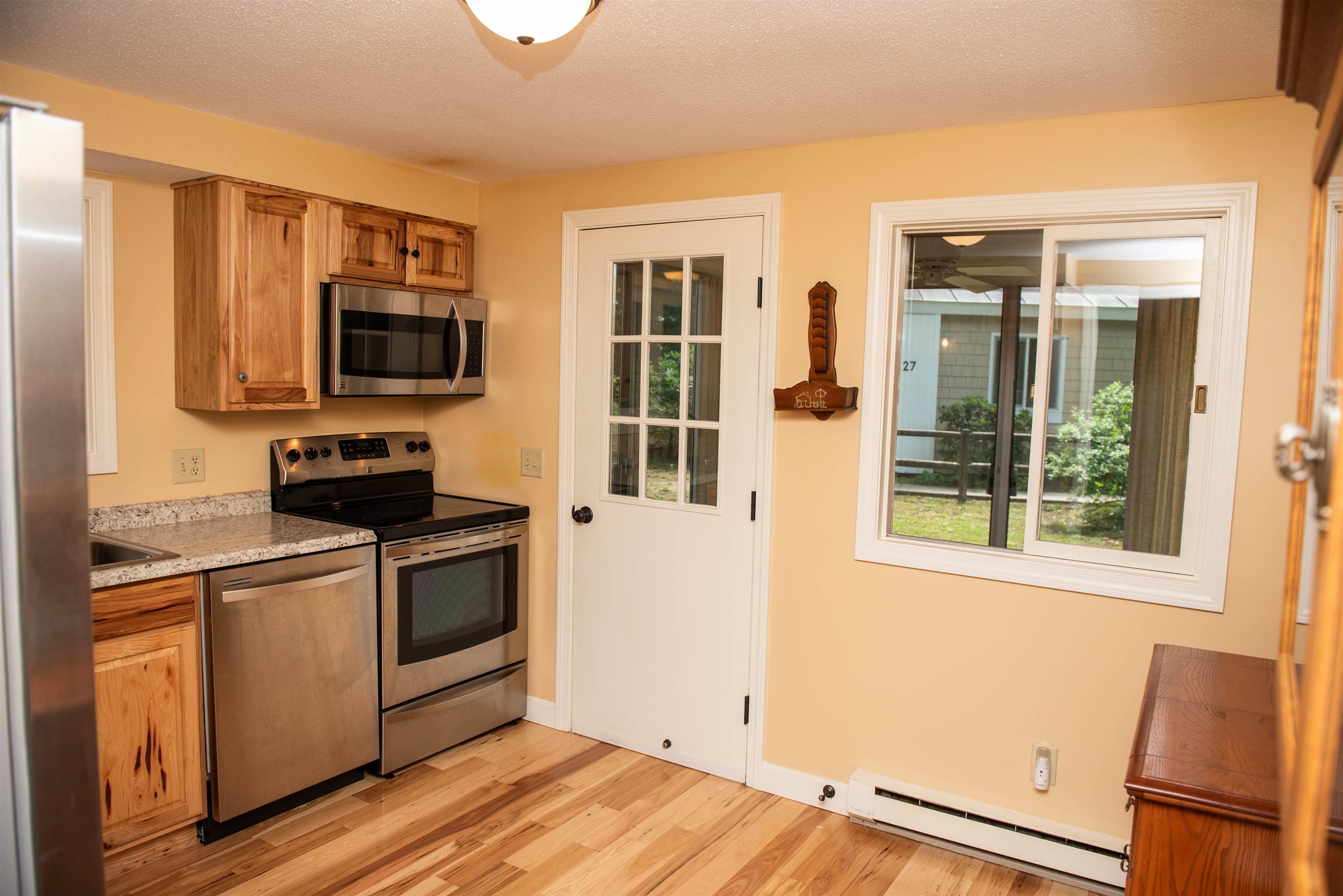 25 Amoskeag Road, Unit 25 Concord, NH 03301 - Photo 13 of 29 Gallery Image 13