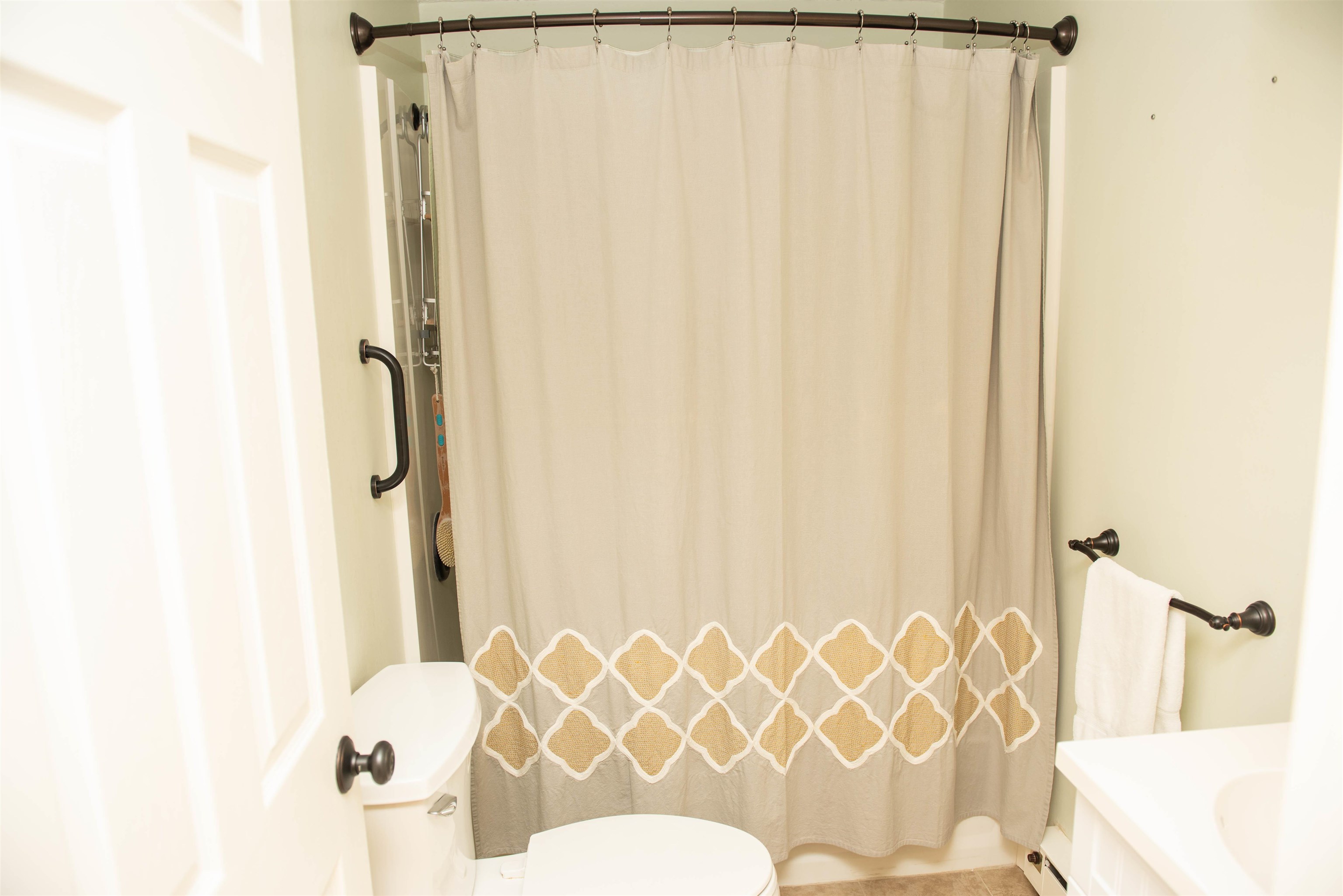 25 Amoskeag Road, Unit 25 Concord, NH 03301 - Photo 9 of 29 Gallery Image 9