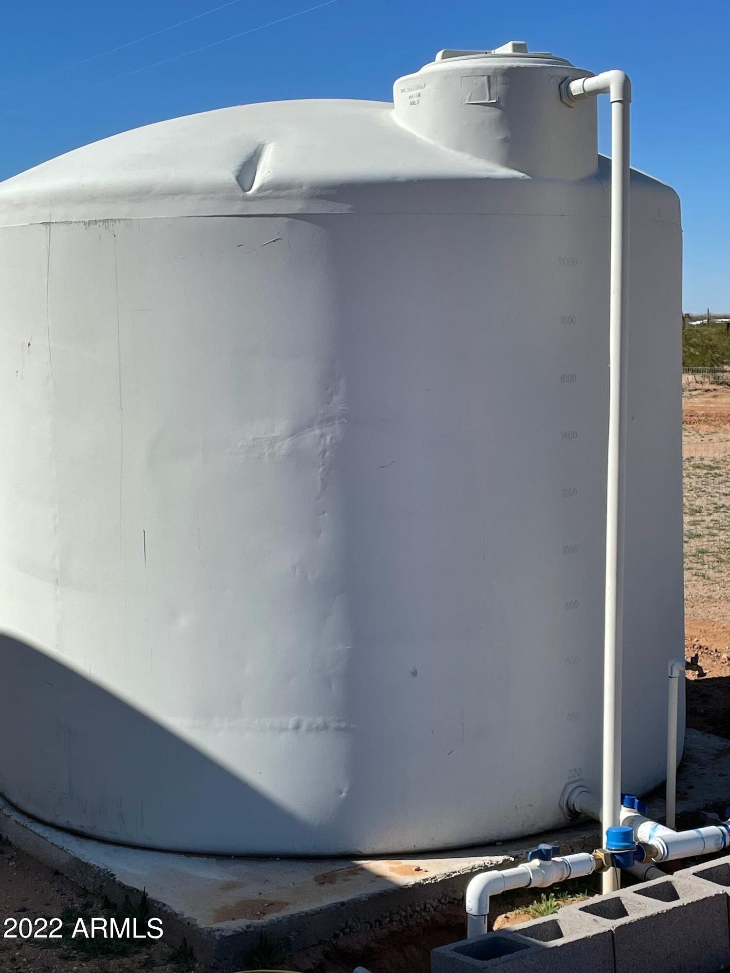 7104 East Nutt Road Picacho, AZ 85141 - Photo 28 of 45 Well holding Tank