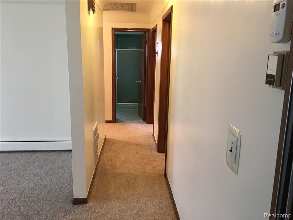 4223 Martin Road Warren, MI 48092 - Photo 11 of 49
