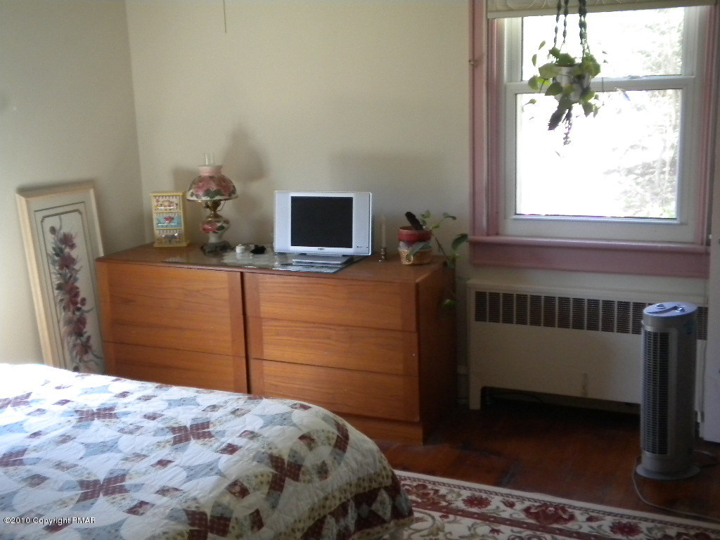 7860 Interchange Road Lehighton, PA 18235 - Photo 6 of 13 BEDROOM