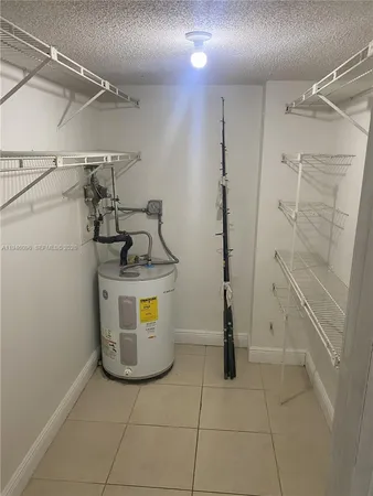 $2,250 | 8290 Lake Drive, Unit 513, Doral, FL 33166