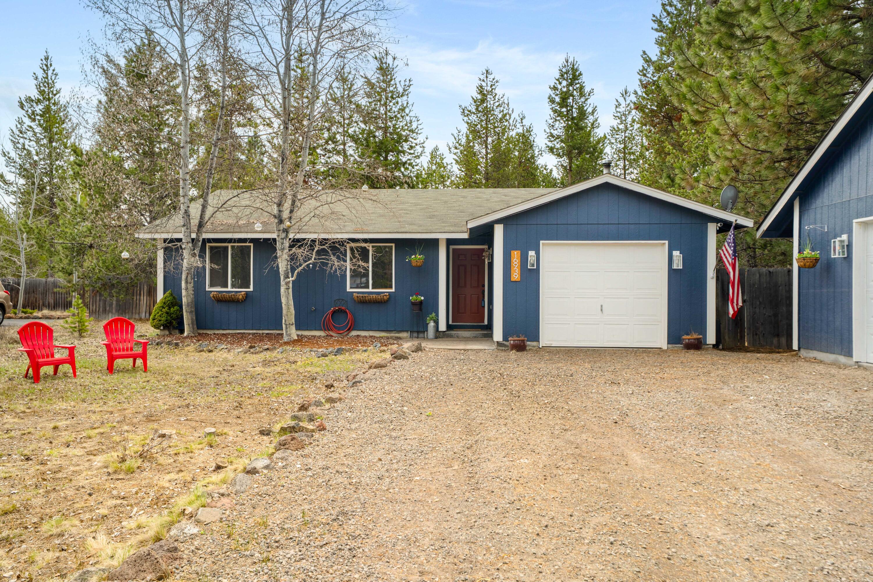 16939 Torrance Road Bend, OR 97707 - Photo 1 of 33 01-Exterior