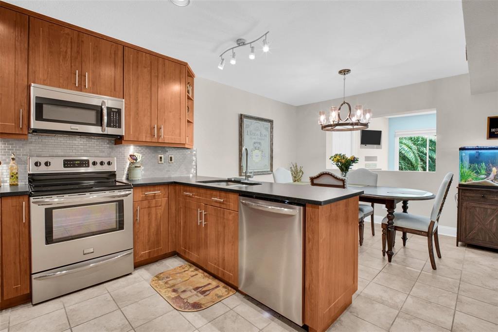 14893 Feather Cove Road Clearwater, FL 33762 - Photo 11 of 52