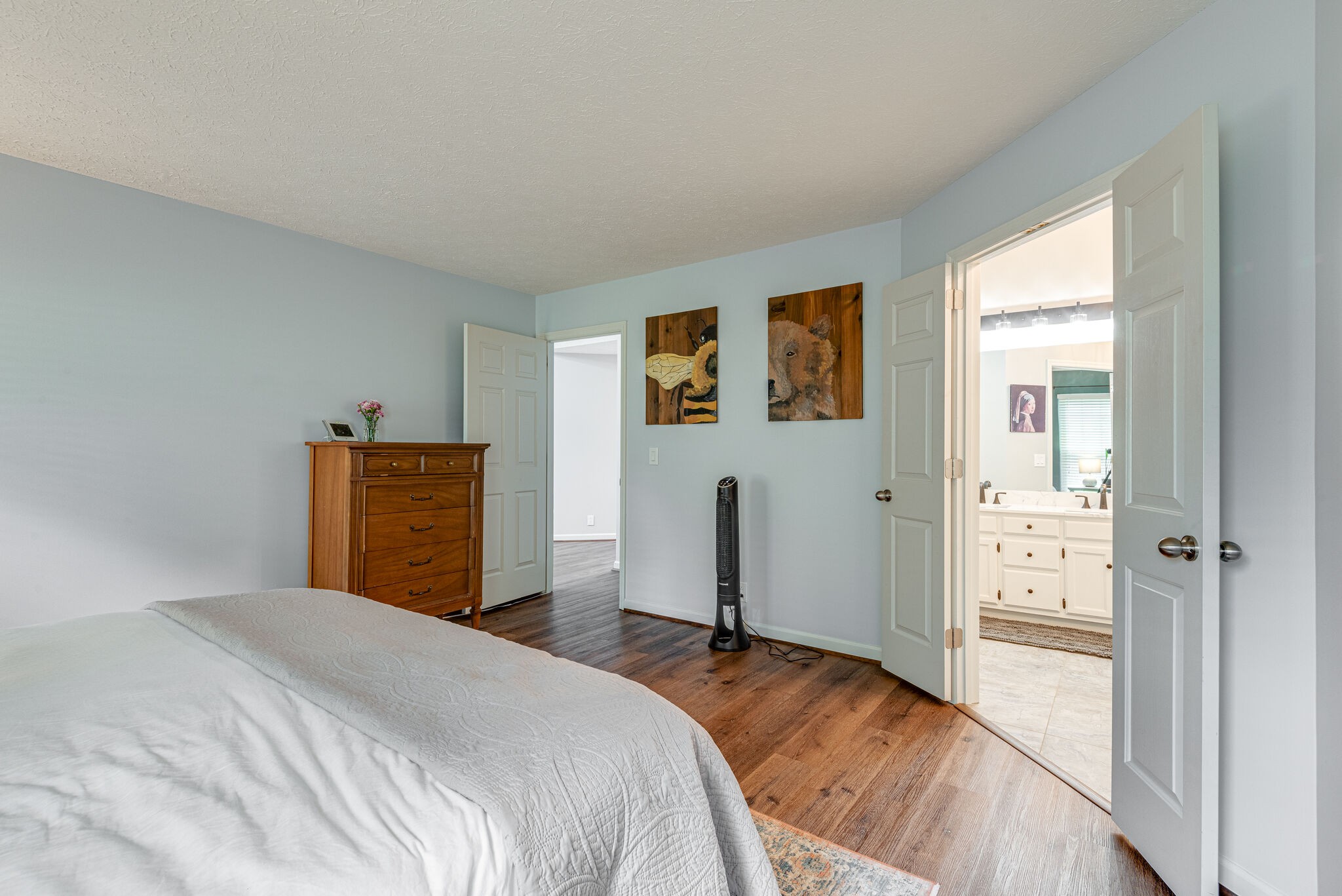 385 Cedarcliff Road Antioch, TN 37013 - Photo 18 of 29 a bedroom with a bed and a dresser