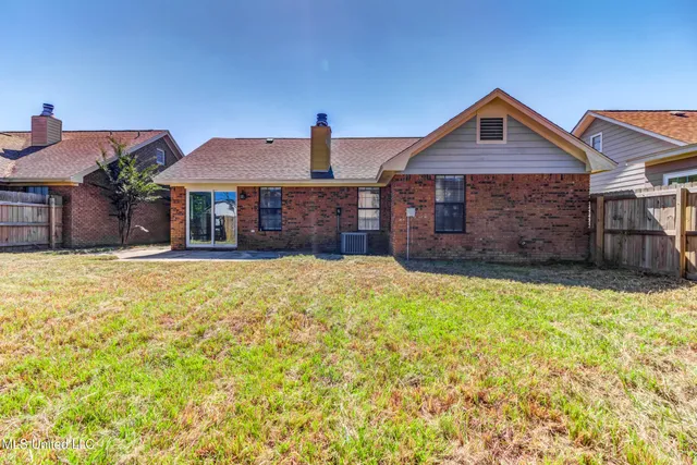 $185,000 | 883 Laurelwood Drive, Biloxi, MS 39532