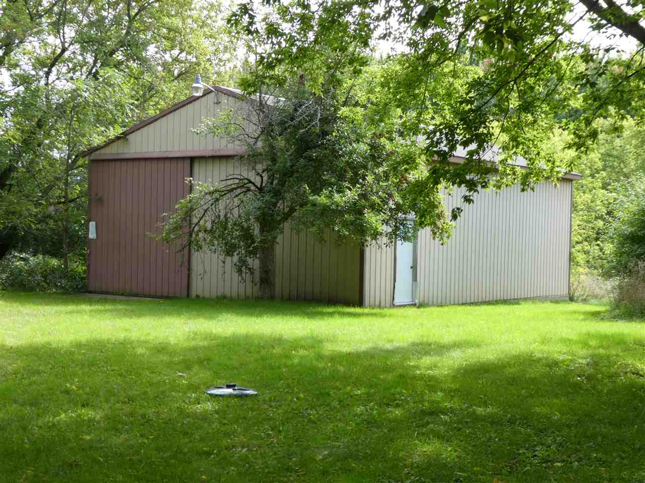 4152 East Wing Road Mount Pleasant, MI 48858 - Photo 49 of 50 1831145-48.JPG
