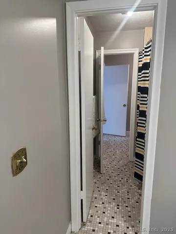 $2,000 | 925 High Path Road, Unit 925, Windsor, CT 06095