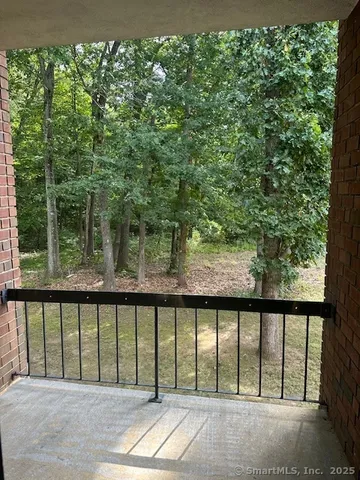 $2,000 | 925 High Path Road, Unit 925, Windsor, CT 06095