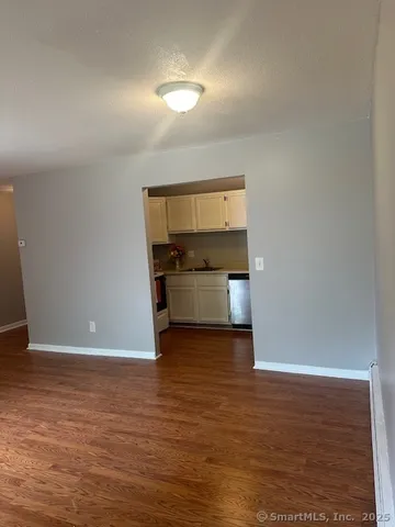 $2,000 | 925 High Path Road, Unit 925, Windsor, CT 06095