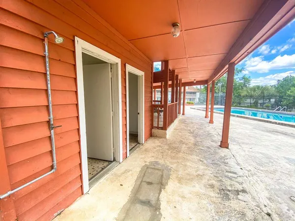 $1,225 | 1104 Greentree Court, Unit E, Tallahassee, FL 32304