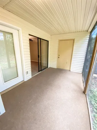 $1,225 | 1104 Greentree Court, Unit E, Tallahassee, FL 32304