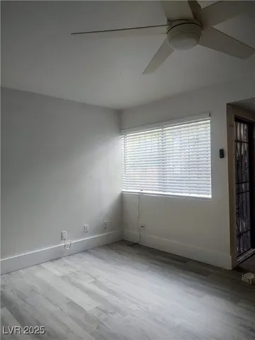$1,500 | 4614 South Grand Drive, Unit 2, Las Vegas, NV 89169