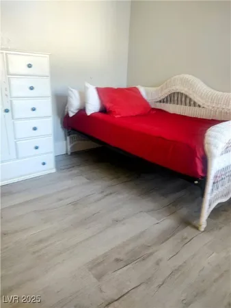 $1,500 | 4614 South Grand Drive, Unit 2, Las Vegas, NV 89169