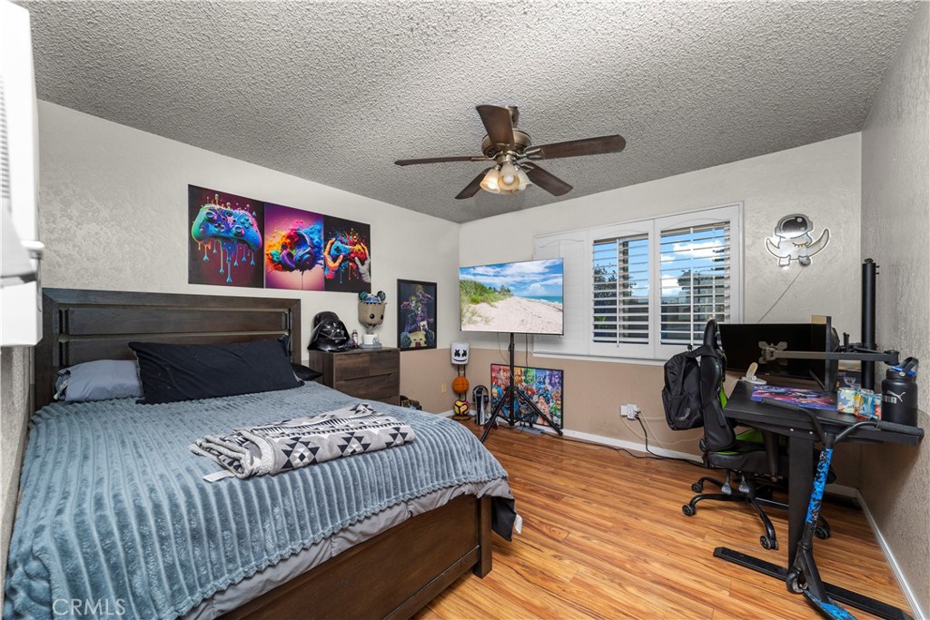 440 West Heather Street Rialto, CA 92376 - Photo 15 of 35